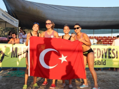 MARMARAEREĞLİSİ PLAJ VOLEYBOLU HALK TURNUVASI ÜÇÜNCÜ KEZ GERÇEKLEŞTİRİLDİ